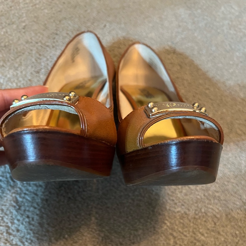 Michael Kors cognac heels - Picture 7 of 8